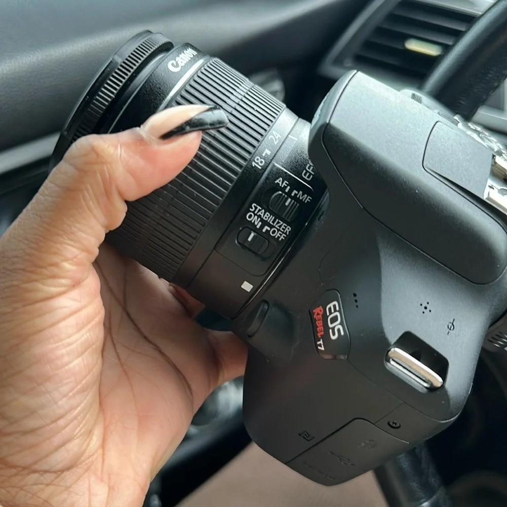 Canon EOS Rebel T7 Camera - Black